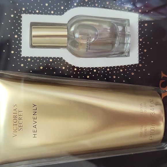 Brand New Victoria's Secret Fragrance Gift Set-2CT. - Picture 3 of 3